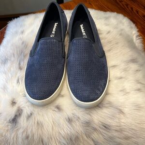 Women’s Timberland suede slip-ons - Sz 9